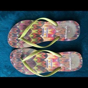 3 for $10 Havaianas lime flip flops